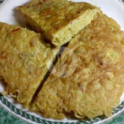 Omlet/martabak Indomie Goreng