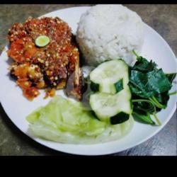 Ayam Bakar Penyet Sambel Cobek