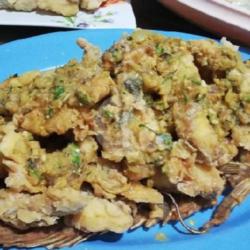 Ikan Gurameh Saus Telor Asin