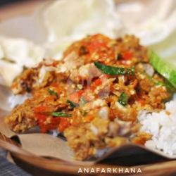 Ayam Geprek Sambal Daun Jeruk