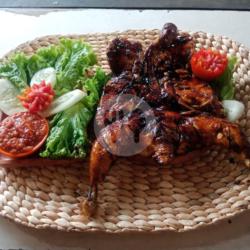 Ayam Bakar Maknyus