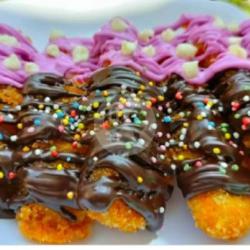 Pisang Crispy Coklat Pink