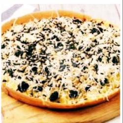 Kismis Keju Pizza