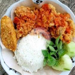 Nasi  Ayam Geprek Gledek