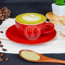 Hot Green Matcha Latte