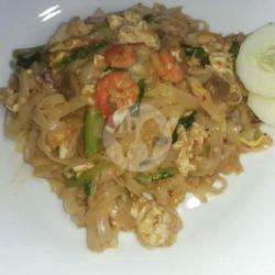 Kwetiau Goreng Telur Bebek Seafood