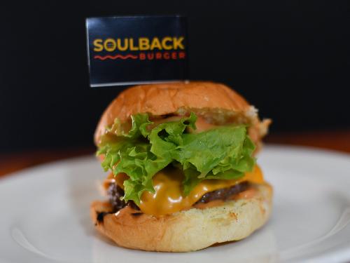 Soulback Burger, Yuta Hotel