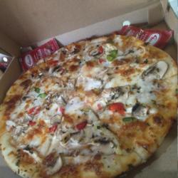 Pizza Chicken Mushroom M