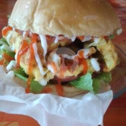 Burger Double Beef Telor Dadar