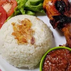 Ayam Bakar Pakai Nasi   Indomie Goreng