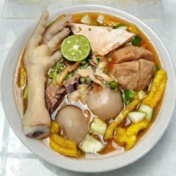 Soteng (baso Cilok Tahu Tulang Ceker Krpk Mie)