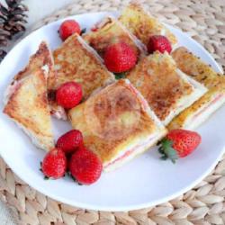 Roti Panggang Strawberry