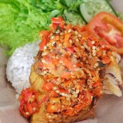 Nasi Ayam Goreng Sambal Geprek Dada