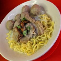 Bakso Mie Kuning