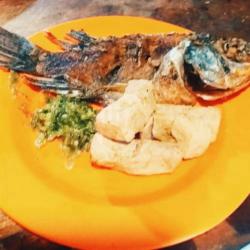 Nasi Pecel Ikan Nila