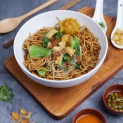 Bakmie Manis Baso Pangsit