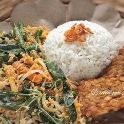 Nasi Urap Tempe Tepung