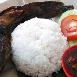 Nasi Lele Bakar