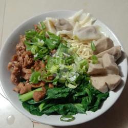 Mie Ayam Pangsit  Basah   Bakso