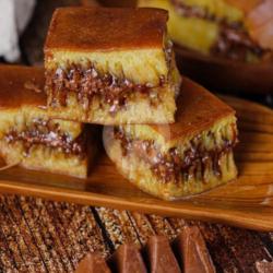 Martabak Manis Toblerone Wisman