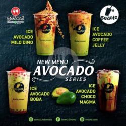 Ice Avocado Coffee Jelly