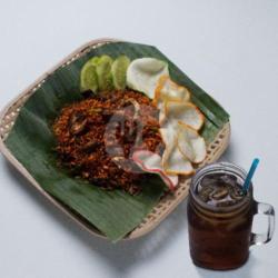 Nasi Goreng Kebuli Ati Ampela   Es Teh Manis