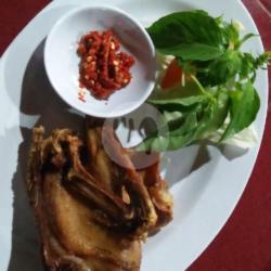 Bebek Goreng