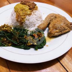 Nasi Ayam Gulai Padang