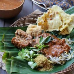 Nasi Pecel