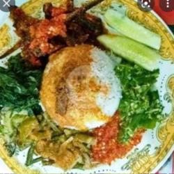 Nasi Belut Goreng