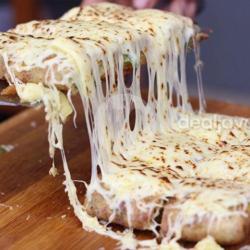 Martabak Mozarella Sapi   Keju Biasa