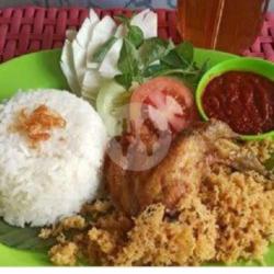 Nasi Paha Atas Goreng Kremes