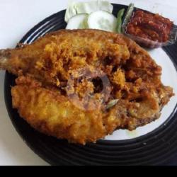 Ikan Goreng Kakap