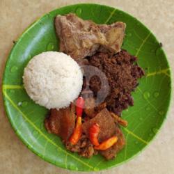 Nasi Gudeg Dada Ayam Kecil