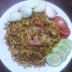 Nasi Goreng Mawut   Mie   Telor   Ayam   Baso   Sosis