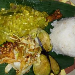 Ayam Geprek Paha Atas Lombok Ijo Tahu/tempe