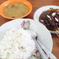 Nasi Sate Kambing Gule