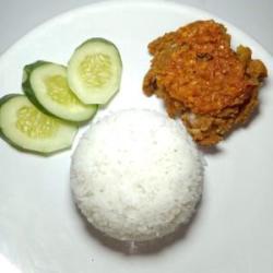 Lalapan Bebek Goreng