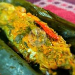 Pepes Asin Peda Extra Tahu Tempe