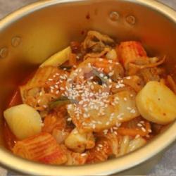 Kimchi Jjigae