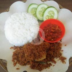 Nasi Ayam Goreng Ragi