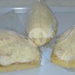 Roti Keju Atas