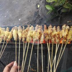 Sate Daging Klopo Campur Lemak