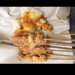 Sate Kikil   Lontong