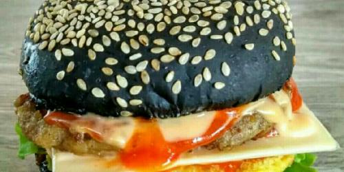 Black Burger Dan Kebab Al Rayyan, Bulak