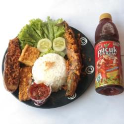 Pecel Lele Crispy Lengkap