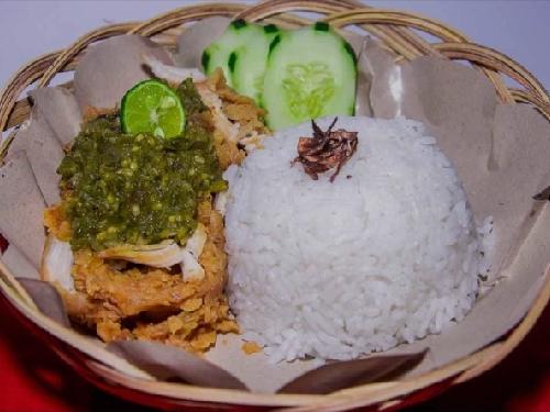 MIE AYAM ALIEF DAN NASI AYAM GEPREK, Lorok Pakjo