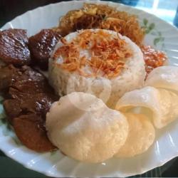 Nasi Uduk Kampung