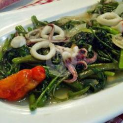 Cah Kangkung Cumi