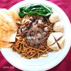 Mie Ayam Goreng Lada Hitam   Bakso Sapi